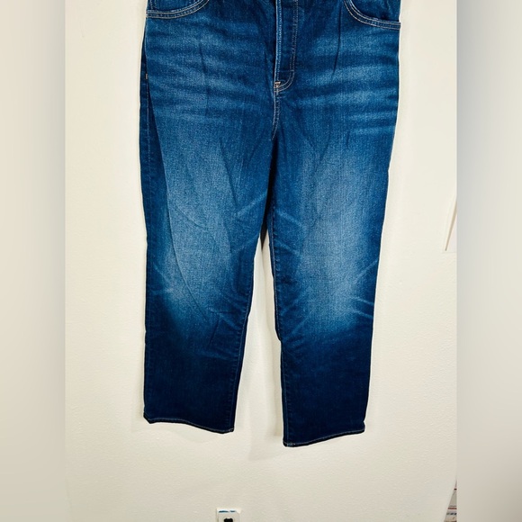 Express Mid-Rise Wide Leg Crop Jeans Size 8 Dark Wash Stretch Denim - Picture 5 of 9